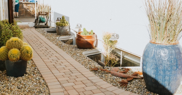 Hardscape, Walls, and Pavers